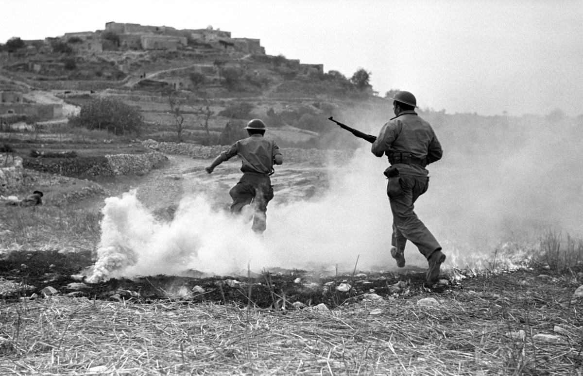 Israel/Palestine: Israeli forces attack the Arab village of Sassa in Galilee (Al-Jalil), Arab-Israeli War, October 1, 1948. Government Press Officer (Israel) (CC BY-SA 3.0 License). (Photo by: Pictures from History/Universal Images Group via Getty Images)